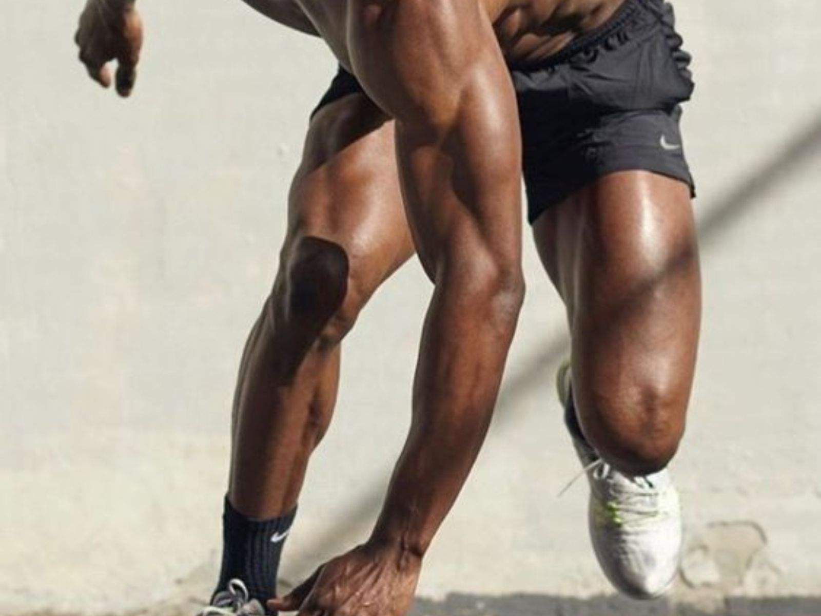 馬甲線怎麼練出來？一直做腹部運動是不夠的