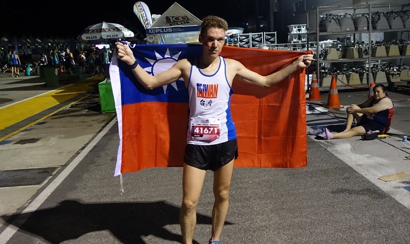 背三太子環島、主持台語行腳節目，「新台灣人」吉雷米堅持15年的初衷