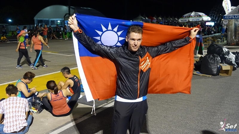 背三太子環島、主持台語行腳節目，「新台灣人」吉雷米堅持15年的初衷