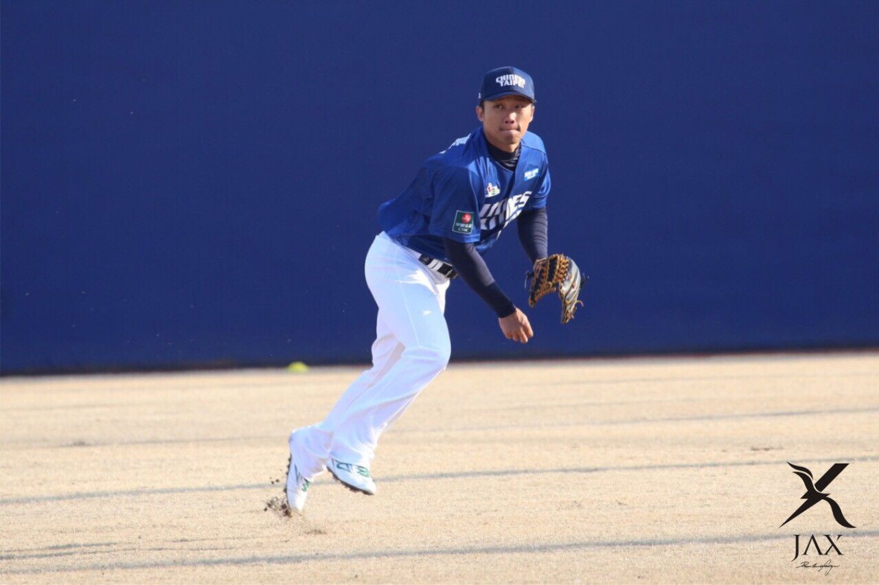 台灣職業棒球員自創品牌第一人，劉芙豪與「JAX」的心路歷程