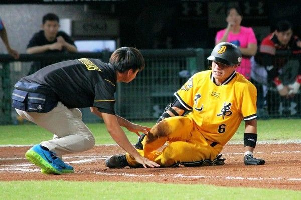 化危機為轉機，從防護員到一軍體能教練－中信兄弟李尚儒