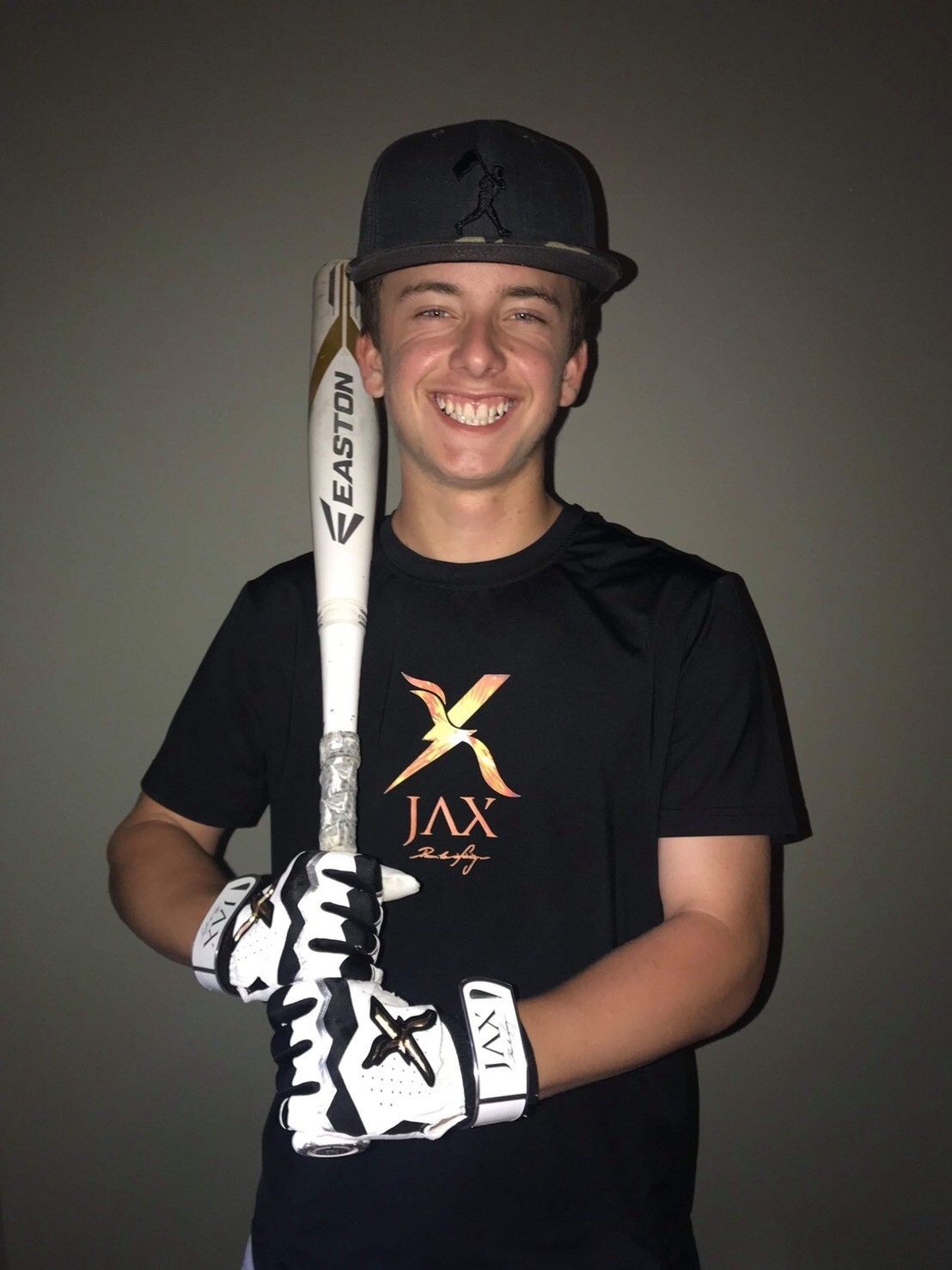 圖說：小破代表品牌去海外進修參展。劉芙豪JAX/提供使用